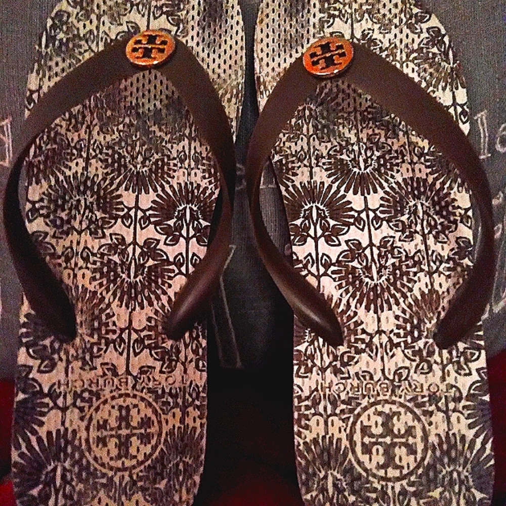 Tory Burch wedge flip flop